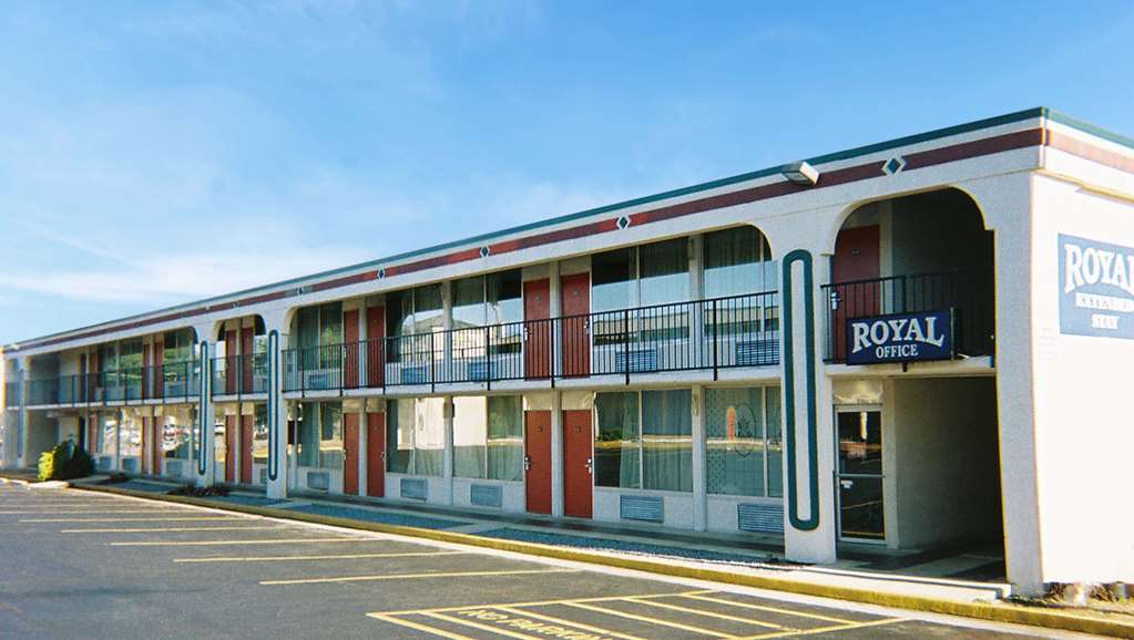 Royal Extended Stay Alcoa Exterior photo